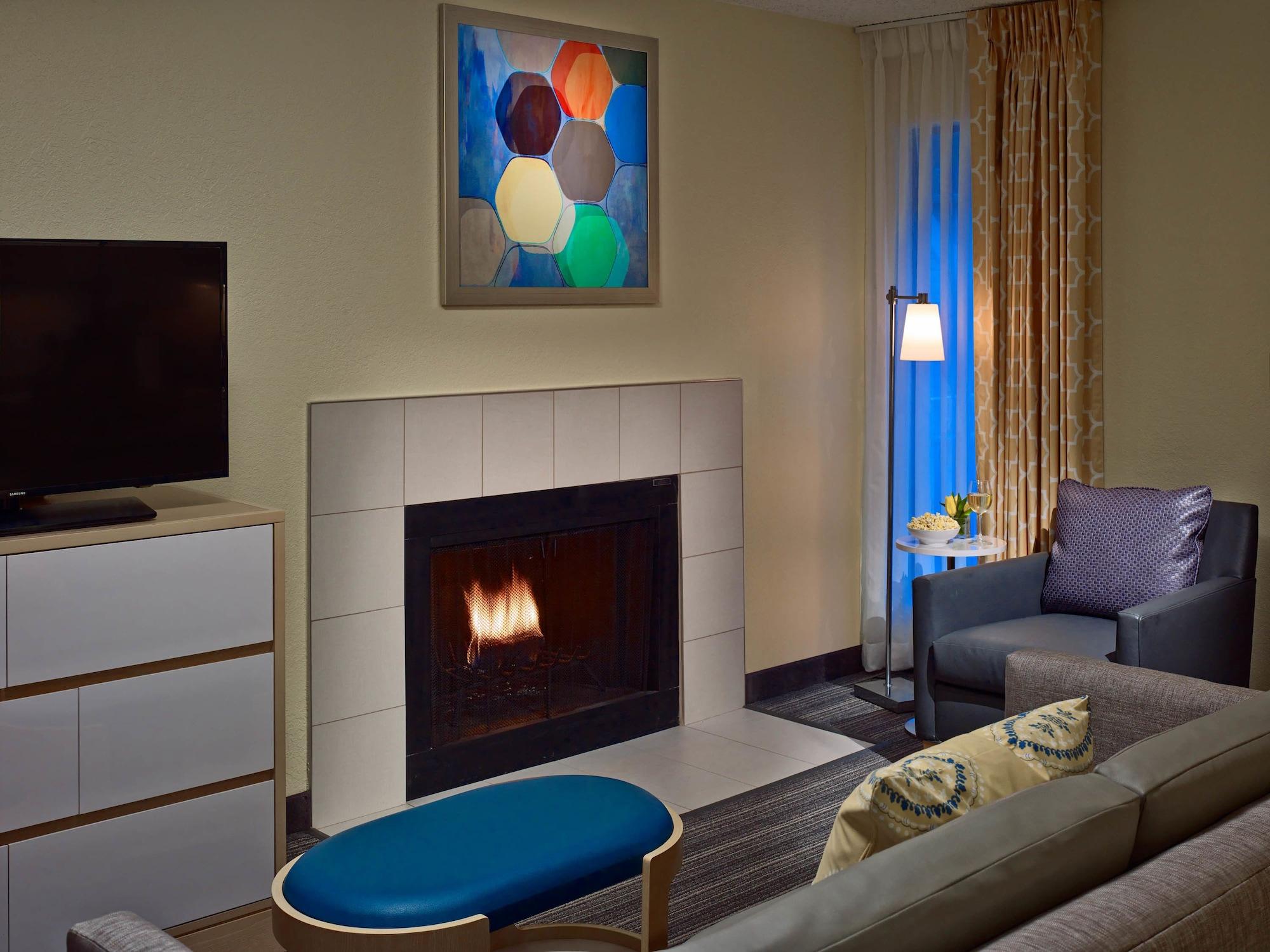 Sonesta Simply Suites Cleveland Airport Middleburg Heights Eksteriør bilde