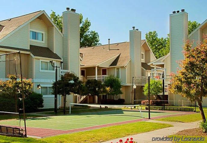 Sonesta Simply Suites Cleveland Airport Middleburg Heights Eksteriør bilde