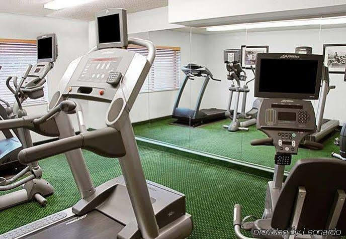 Sonesta Simply Suites Cleveland Airport Middleburg Heights Eksteriør bilde